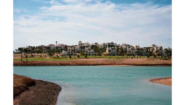 Ancient Sands Golf Resort & Residences poza 0