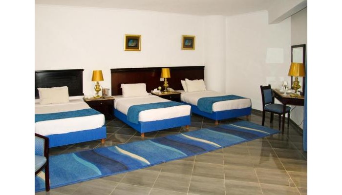 Hotel The Palace Beach poza 9