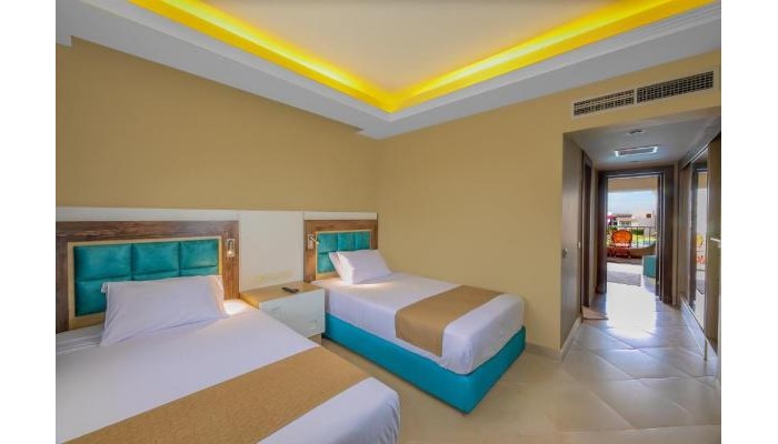 Titanic Resort & Aqua Park poza 4