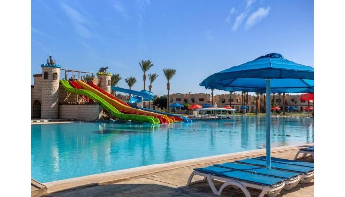 Royal Lagoons Resort & Aqua Park poza 14