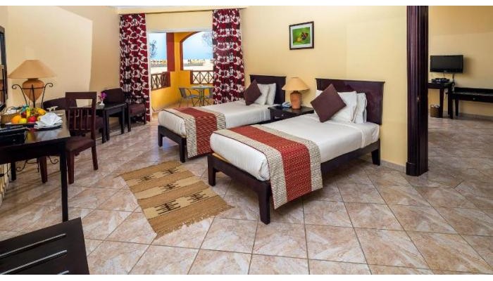 Casa Mare Resort (Ex Royal Tulip Beach Resort) poza 3