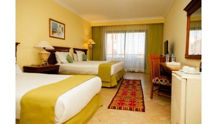 Sun & Sea Hotel And Aqua Park poza 3