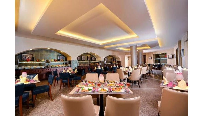 Pickalbatros Royal Moderna Resort poza 11