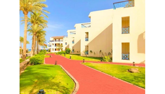 Ivy Cyrene Island Aqua Park Resort poza 35